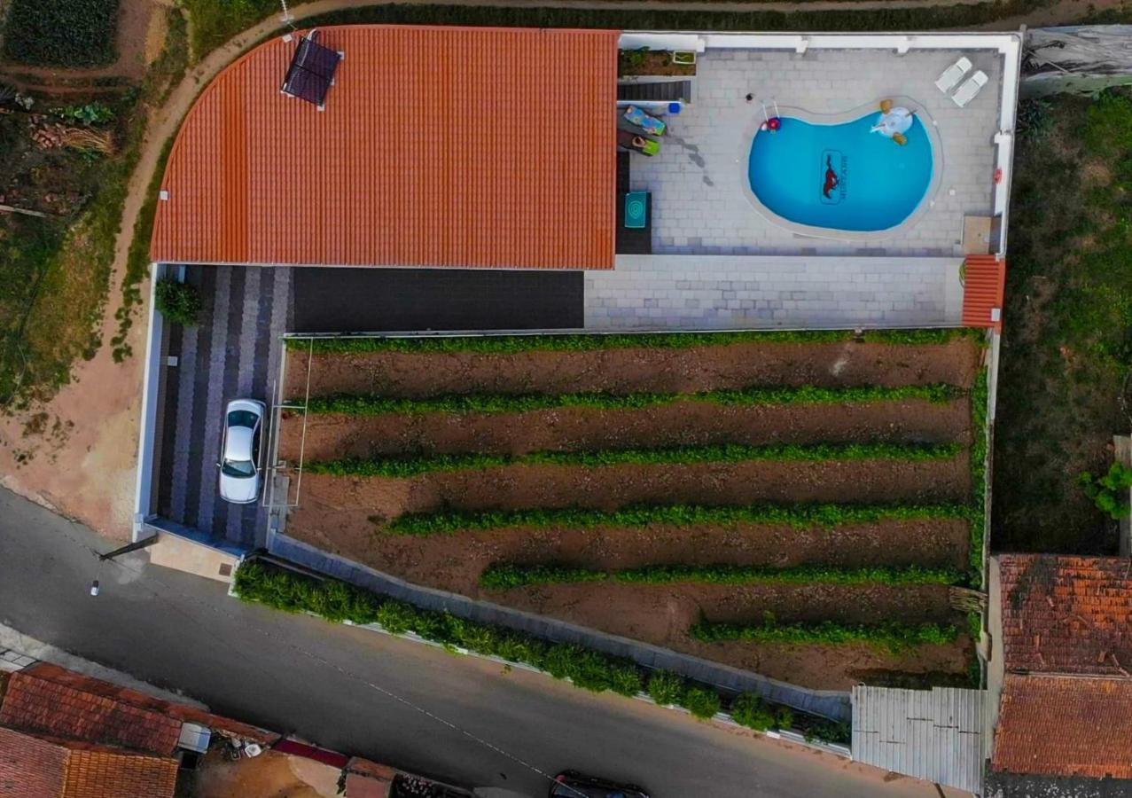 Casinha Das Bonecas - Casa Com Piscina Privada アヴェイロ エクステリア 写真