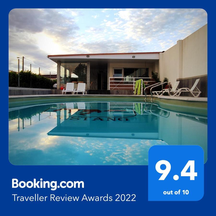 Casinha Das Bonecas - Casa Com Piscina Privada アヴェイロ エクステリア 写真