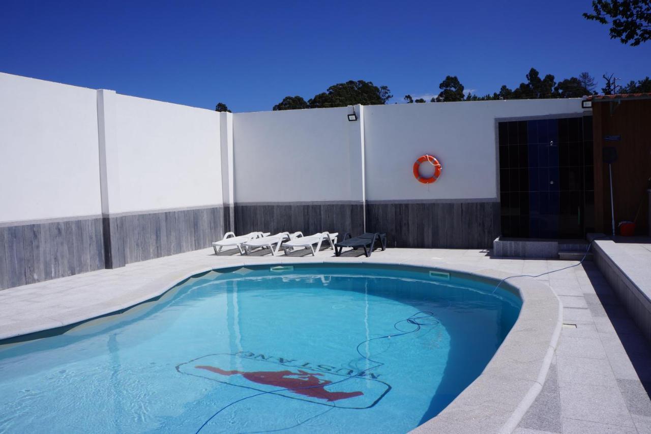 Casinha Das Bonecas - Casa Com Piscina Privada アヴェイロ エクステリア 写真